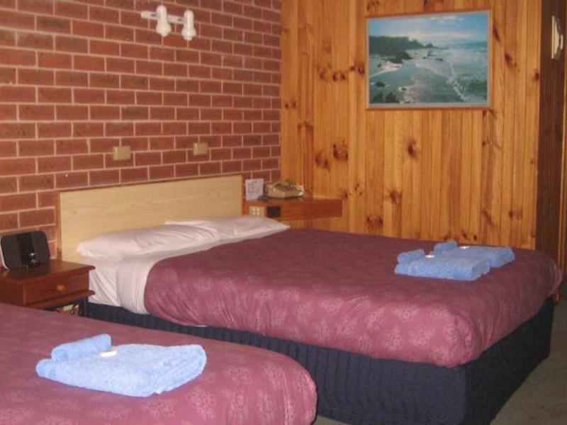 Orbost Country Road Motor Inn Exterior photo