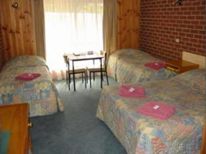 Orbost Country Road Motor Inn Exterior photo